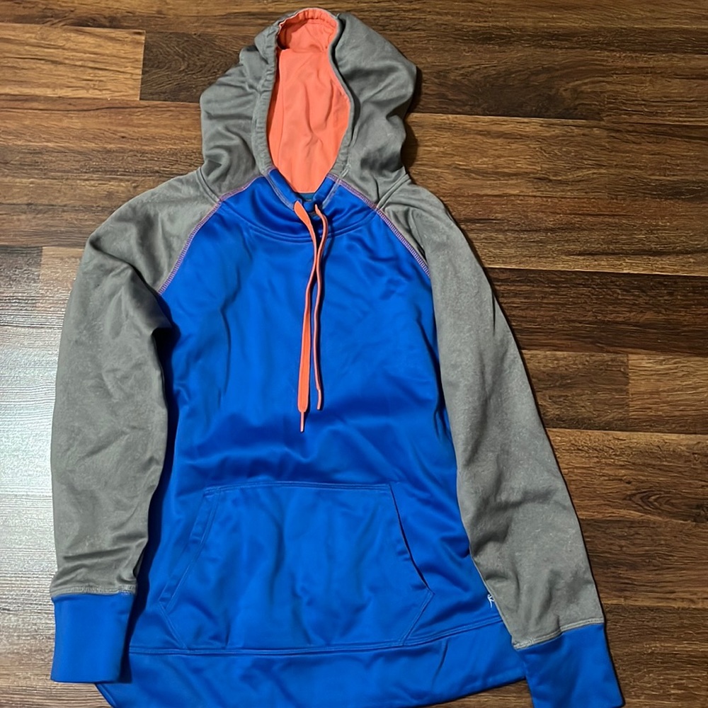 Lightweight hoodie. Size Large